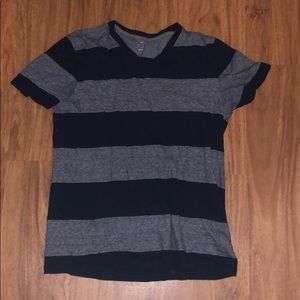 Vneck striped navy tee